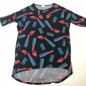 🚨5/$25‎ Bundle Sale 🚨 Lularoe Size XXS Lipstick Printed Irma Tunic Top